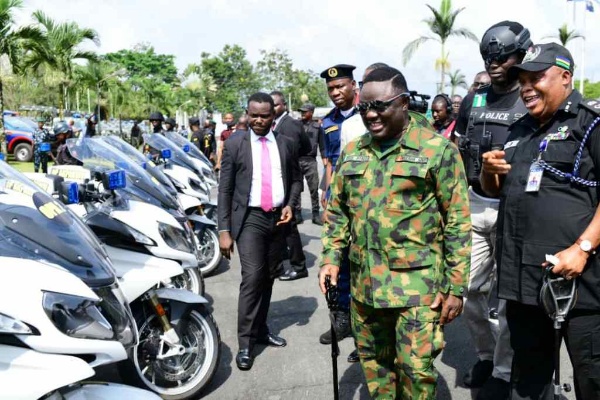 Gov Ayade Launches Operation Akpakwu, Donates 100 Patrol Vehicles To Help Flush Out Crime From Cross River - autojosh 