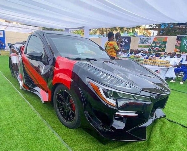 Kantanka Akofena : Ghanaian Automaker Unveils Lamborghini-inspired Sports Car With Gullwing Doors - autojosh 