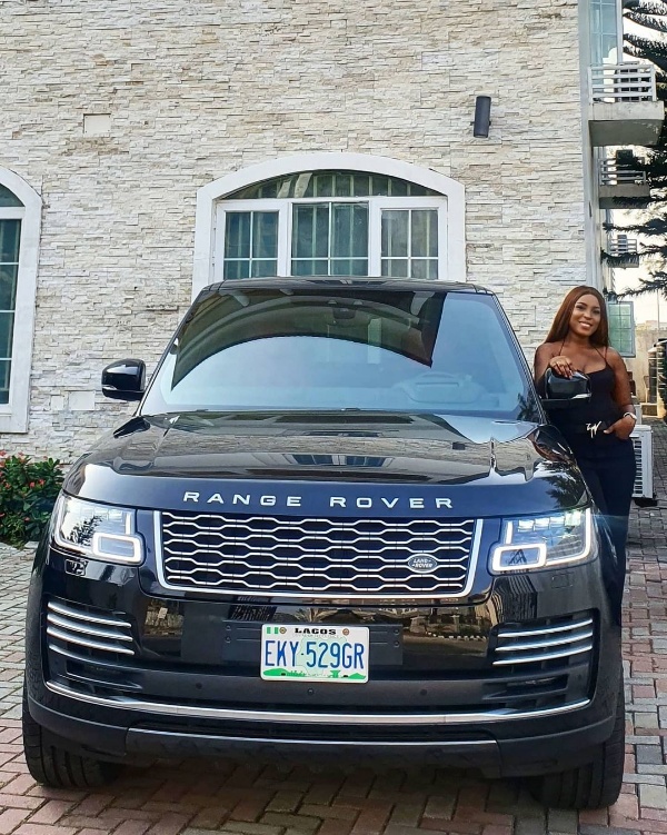 Linda Ikeji Takes Delivery Of Her ₦126m Range Rover Autobiography SUV - autojosh