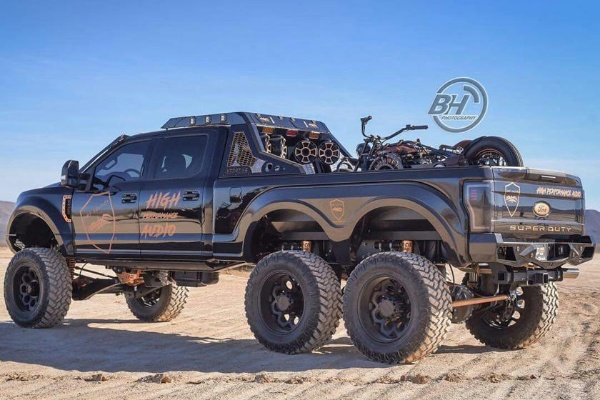 Thief Crashes DJ Marshmello's Stolen $350k SMCO 6×6 Super Truck After A Hot Police Chase - autojosh 