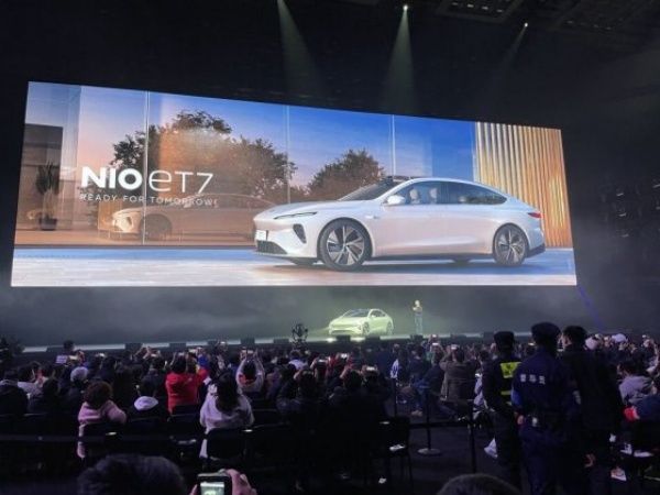 Meet 2022 Nio ET7, All-electric Chinese Sedan Designed To Rival Model S And The Taycan - autojosh 