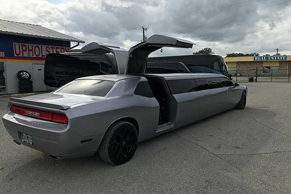 Wow! Check Out This Amazing Dodge Challenger limousine 