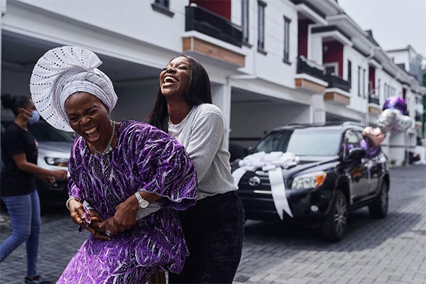 Nigerian Media Personality, Tomike Adeoye Gifts Her “Selfless Mother” Toyota RAV4 - autojosh 