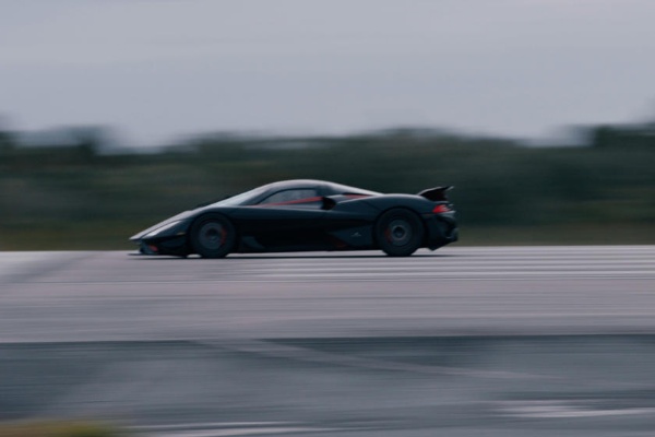 1,750hp SSC Tuatara Sets New Speed Record Of 282.9 mph, Becomes World's Fastest Production Car - autojosh 