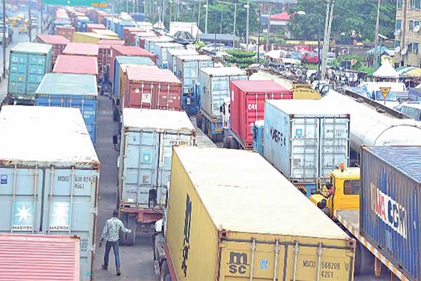 Lagos State Government Bans Trucks, Trailers From Plying Roads The During Day time