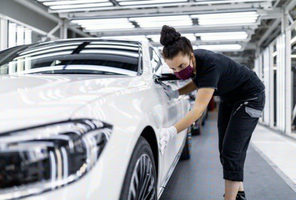 Man And Machine : A Peek Into How Mercedes-Benz Build All-new 2021 S-Class At Its 5G-enabled Factory 56 - 