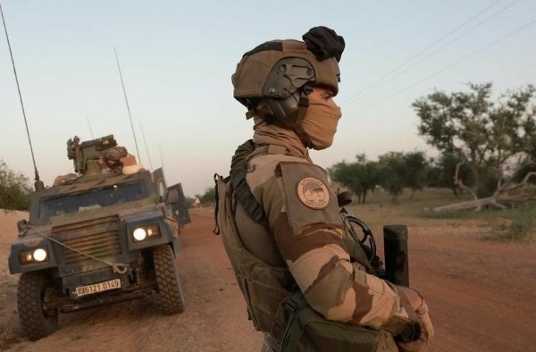 Two French Soldiers Killed In Mali After Their Vehicle Hit Improvised Explosive Device IED - autojosh