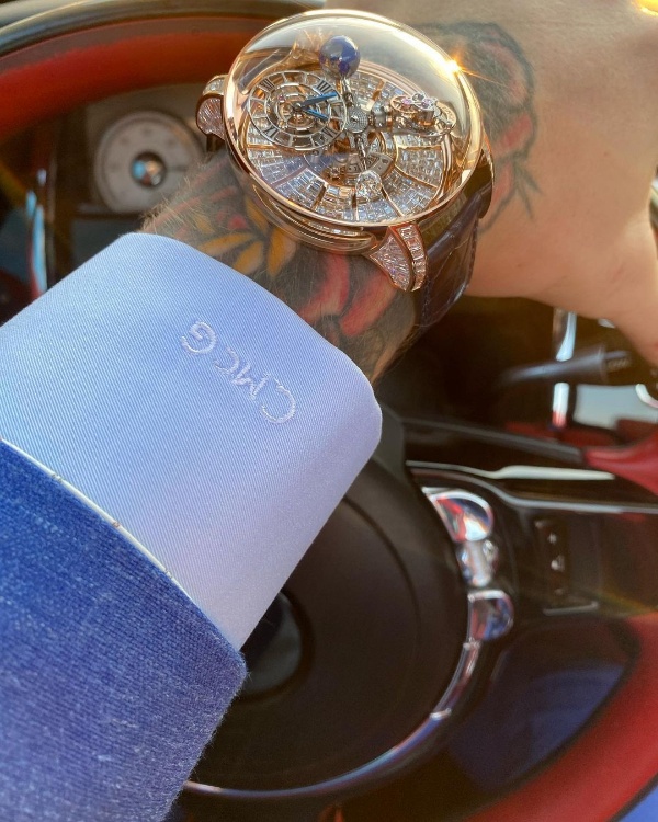 UFC Star Conor McGregor Buys Rolls-Royce Dawn And Two Watches Worth $4m - autojosh 