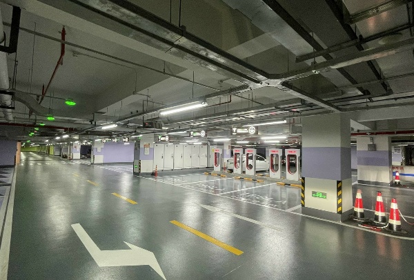 World’s Largest Tesla Supercharger Station With 72 Stalls Opens In China - autojosh