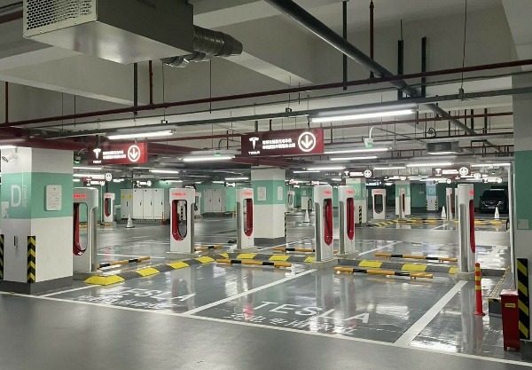 World’s Largest Tesla Supercharger Station With 72 Stalls Opens In China - autojosh 