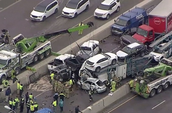 133-car Pileup On Texas Highway Caused By Slippery Road Kills 5, Injures 65 - autojosh 