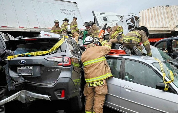 133-car Pileup On Texas Highway Caused By Slippery Road Kills 5, Injures 65 - autojosh 