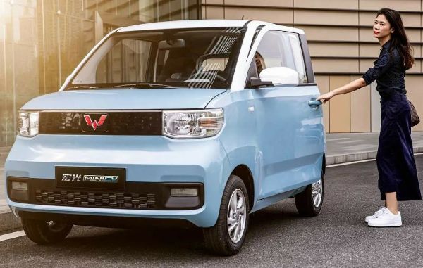 Wuling, A Tiny $4,500 Electric Car Backed By GM, Is Outselling Tesla Model 3 By Two To One In China - autojosh