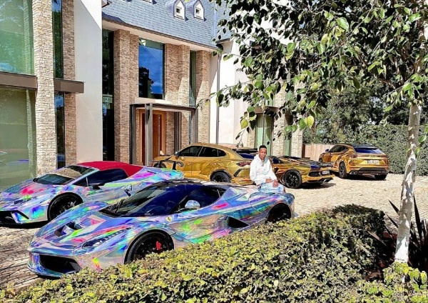 Cristiano Ronaldo, Aubameyang And Eto'o Boasts Amazing Rides, But Which Footballer Owns The Most Expensive Car Collection - autojosh 