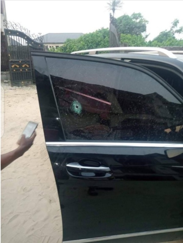 Gunmen Assassinate Man In His Mercedes In Broad Daylight In Warri, Spares Others - autojosh 