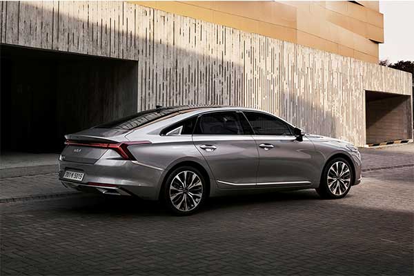 Kia Launches New K8 Sedan To Replace The Outgoing Cadenza