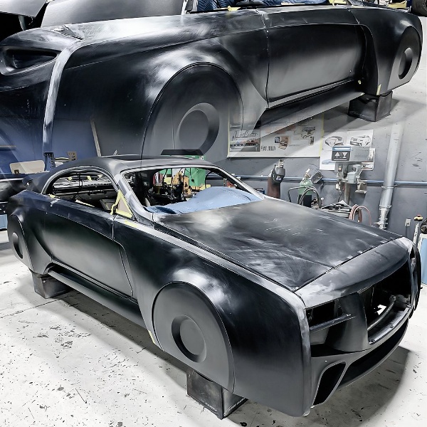 See The Making Of Justin Bieber's Floating Rolls-Royce With Hidden Wheels - autojosh 