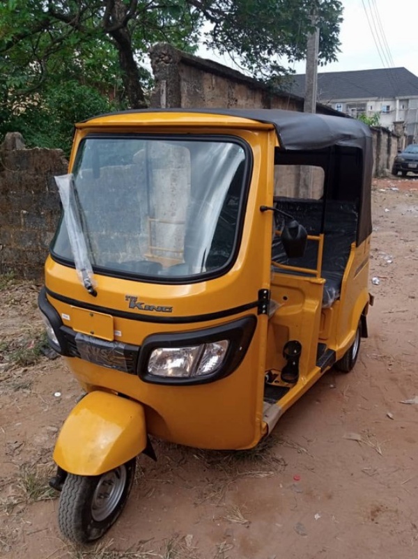 Okada Rider Gets Tricycle Gift From A Man He Carries To Campus For Free And On Credit - autojosh 