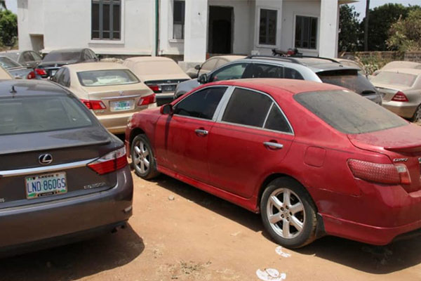 EFCC Arrests 37 Internet Fraud Suspects, Confiscates Score Of Vehicles, Laptops, Phones In Ado Ekiti - autojosh