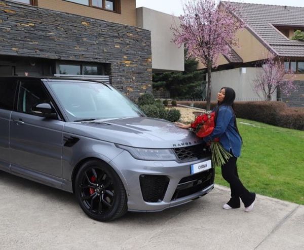 Kenneth Omeruo Gifts Wife Chioma, Range Rover Sport As Birthday Gift - autojosh 