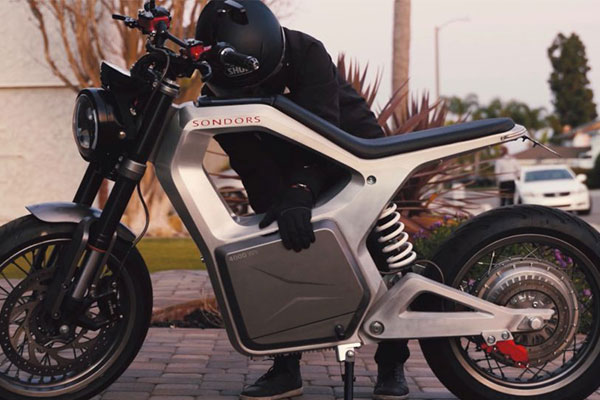 See Sondors Metacycle That Cost $5,000 With Removable Battery (PHOTOS)
