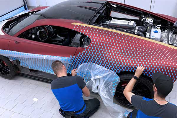 One-Off Custom Bugatti Divo "Lady Bug" Took Almost 2 Years To Build