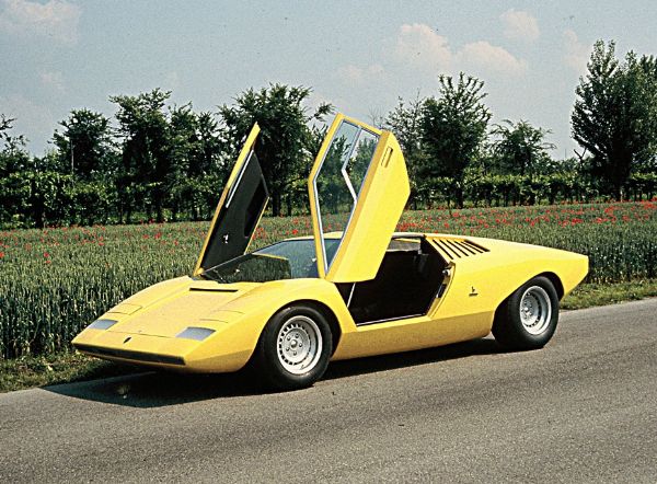 Lamborghini Countach LP500 Turns 50 Today, The Story Of First Car With Scissors Door - autojosh 