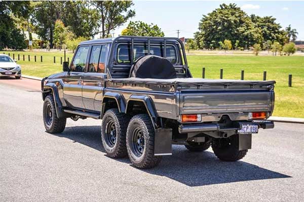 Check Out This Toyota Land Cruiser 6x6 Monster Pick Up Truck 