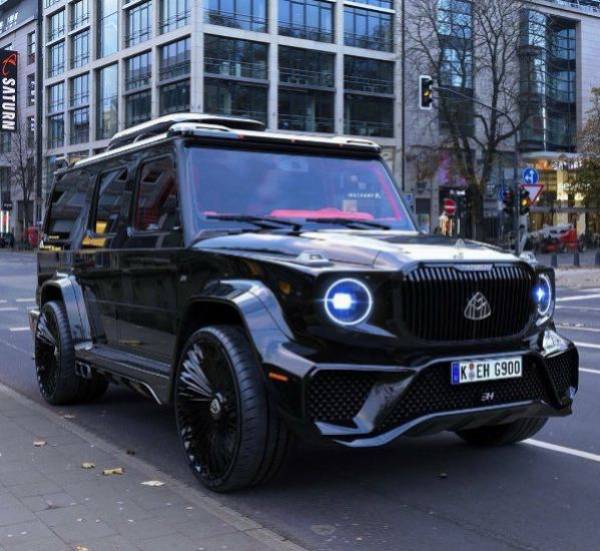 Mercedes G Class Reimagined As An Ultimate Luxury Maybach G900 Autojosh