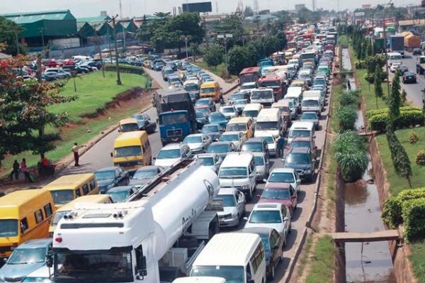 Vehicles On Nigerian Roads Now 11.76 million, Those With Fake Insurance Certificates Hit 9.04 million - autojosh 