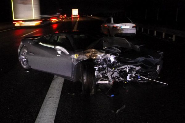 Owner Crashed His $431,000 Ferrari F8 Tributo Just 6hrs After Getting The Keys - autojosh 
