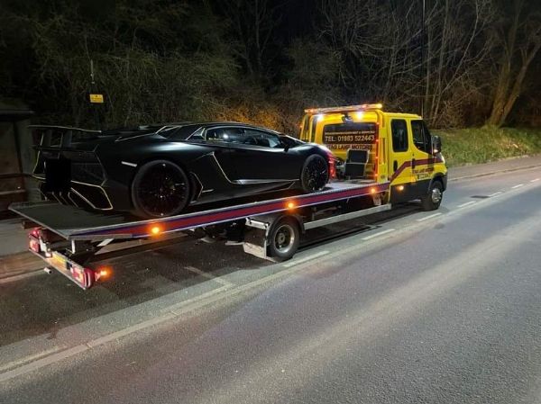 UK Police Seize $530k Lamborghini Aventador For Having No Road Tax ...