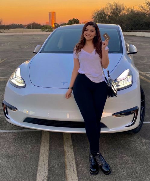 Young Lady Comes Under Attack After Showing Off Her New Tesla Model Y SUV - autojosh 
