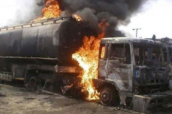 Accident Claims One As 5 Trucks Got Burnt In Kwara - autojosh 