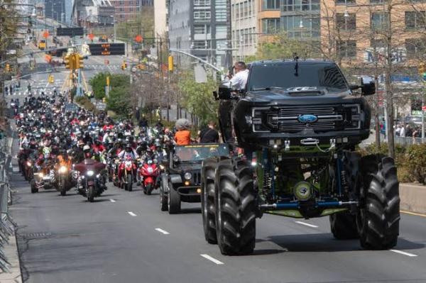DMX Arrives At Memorial On Custom Monster Truck Surrounded By Hundreds Of Motorbikes - autojosh