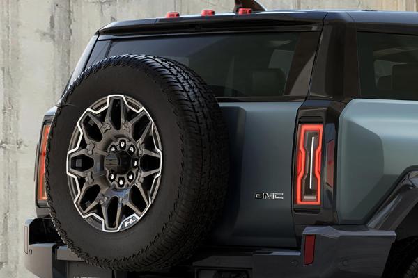 Check Out 2024 GMC Hummer EV SUV, An Electric 'Supertruck' With 830-HP - autojosh 