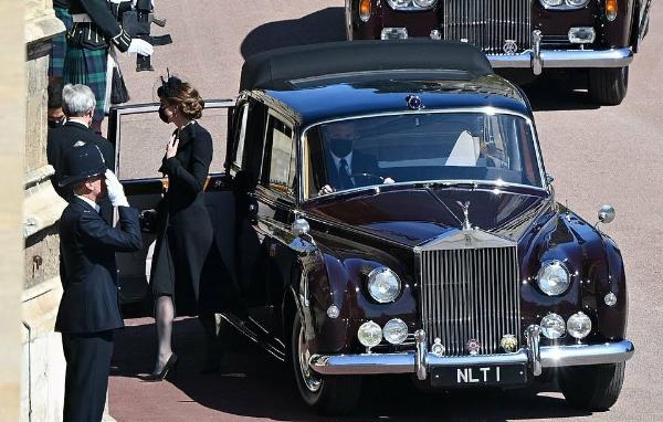 Rolls-Royces, Bentleys, Range Rovers, Here Are Luxury Cars Spotted At Prince Philip's Funeral - autojosh 