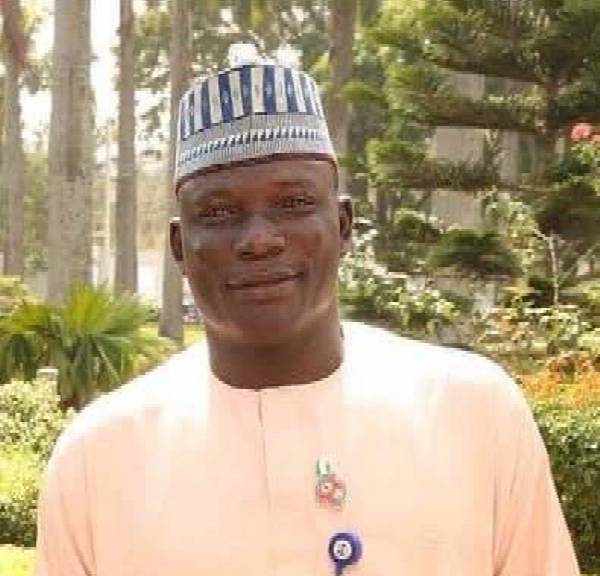 President Muhammadu Buhari's Official Driver Saidu Afaka Dies - autojosh 