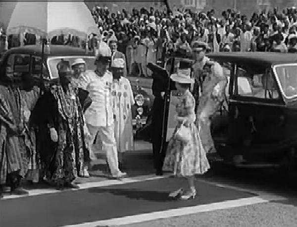 Throughback Footage Of Prince Philip And Queen Elizabeth Taking Royal Tour On The Street Of Lagos, Nigeria - autojosh 