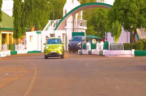 Sokoto Gov. Tambuwal Receives First Nigerian Assembled Electric Car, Test Drove It - autojosh