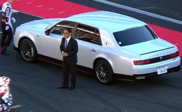 Toyota President Akio Toyoda Named 2021 World Car Person Of The Year - autojosh 