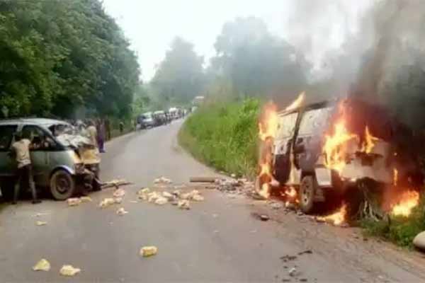 Fire Claims Two Lives In Ekiti After Toyota Previa Collided With Bus - autojosh