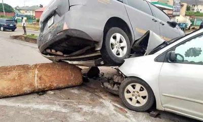 Two Toyota Siennas Owned By Same Transport Company Ram Into Barricade In Enugu Due To Lack Of Road Signs - autojosh