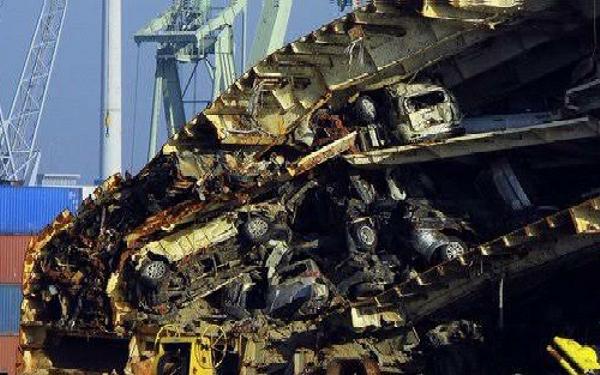 Capsized Cargo Ship Carrying 4,200 New Hyundai Cars Sliced Into Pieces And Raised - autojosh 
