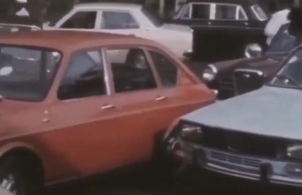 Fuel Scarcity In 1974, See Cars In Vogue In The 70s As Nigerians Queue Up To Buy Fuel - autojosh