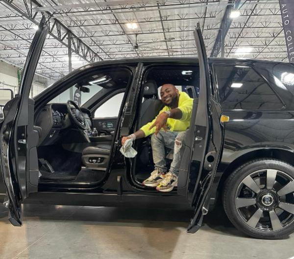 First Pictures : Davido's ₦350 Million Rolls-Royce Cullinan Has Finally Arrived In Nigeria - autojosh 