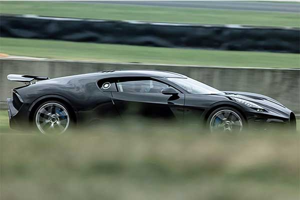 The 65,000 Hours Of Engineering Bugatti La Voiture Noire Finally Caught Testing In The Tracks