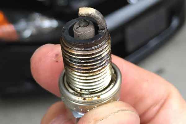 bad spark plug symptoms toyota