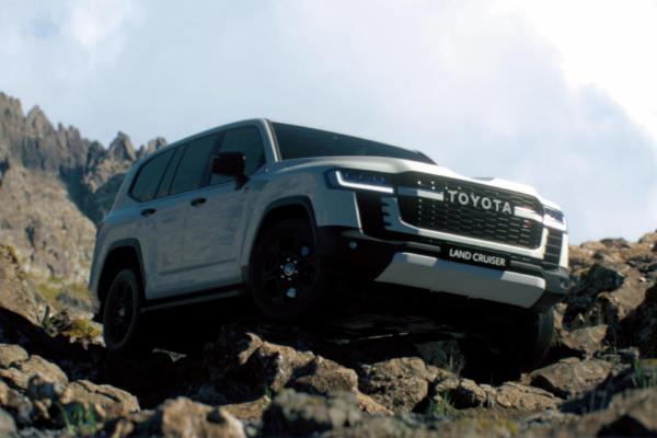 2022 Toyota Land Cruiser 300 SUV - autojosh 