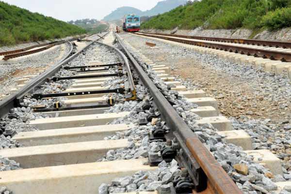 Minister of Transport 'Amaechi' Advocates Death Penalty For Railway Vandals - autojosh